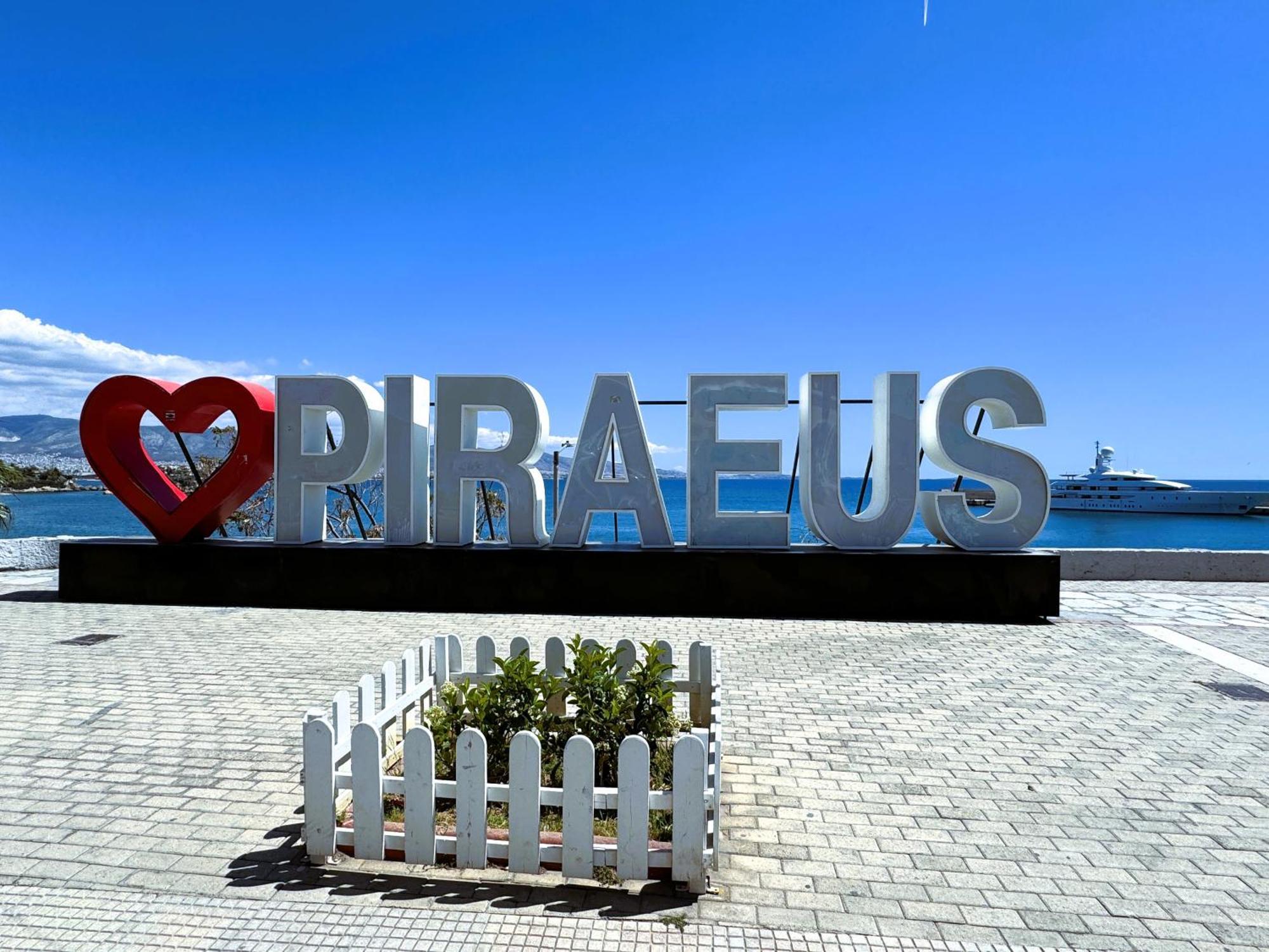 Piraeus Center Sea View Apartment Exteriör bild